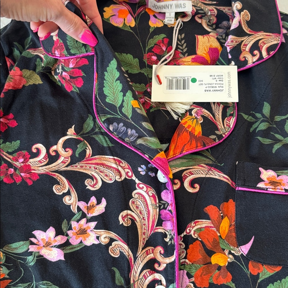 NWT Johnny Was Black Floral pajama set - Picture 9 of 9
